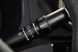 2012款长安悦翔V3