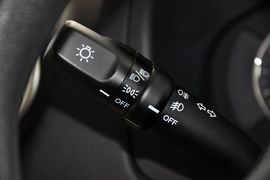 2012款长安悦翔V3