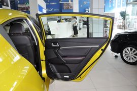 2014款吉利新帝豪两厢