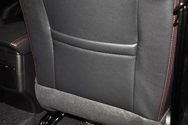 2014款吉利新帝豪两厢