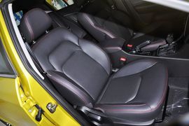 2014款吉利新帝豪两厢