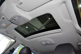 2014款吉利新帝豪两厢