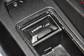 2014款吉利新帝豪两厢