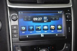 2014款吉利新帝豪两厢