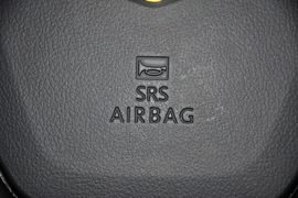 2014款吉利新帝豪两厢