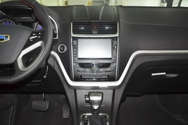 2014款吉利新帝豪两厢