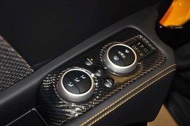 2013款迈凯伦12C