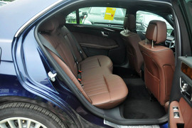 2015款奔驰E260L豪华型
