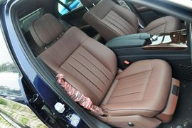 2015款奔驰E260L豪华型