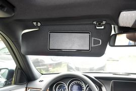 2015款奔驰E260L豪华型