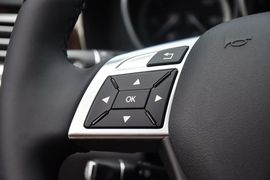 2015款奔驰E260L豪华型