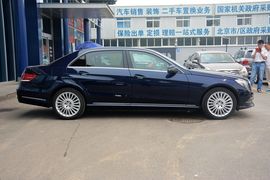 2015款奔驰E260L豪华型