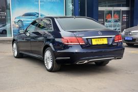 2015款奔驰E260L豪华型