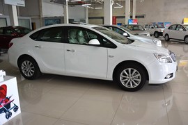 2013款别克英朗GT