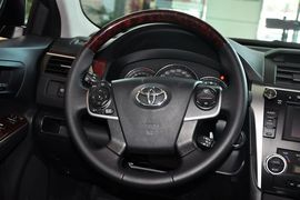 2012款丰田凯美瑞2.5G豪华版