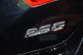 2012款丰田凯美瑞2.5G豪华版