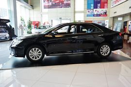 2012款丰田凯美瑞2.5G豪华版