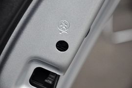 2013款大众捷达1.6L自动舒适型