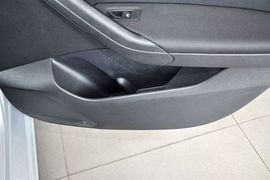 2013款大众捷达1.6L自动舒适型