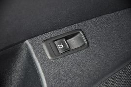 2013款大众捷达1.6L自动舒适型