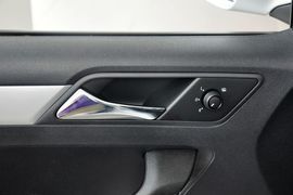 2013款大众捷达1.6L自动舒适型
