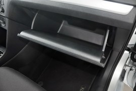 2013款大众捷达1.6L自动舒适型