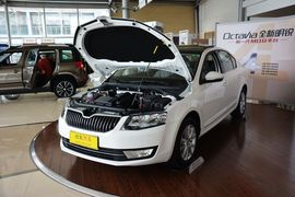 2015款斯柯达明锐1.4T