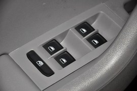 2015款斯柯达明锐1.4T