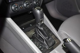 2015款斯柯达明锐1.4T