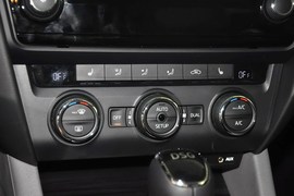 2015款斯柯达明锐1.4T