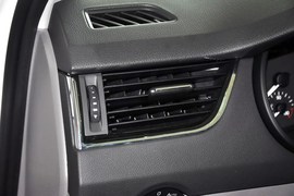 2015款斯柯达明锐1.4T