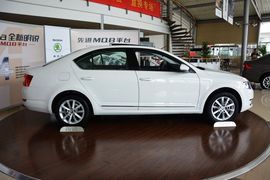 2015款斯柯达明锐1.4T