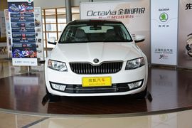 2015款斯柯达明锐1.4T