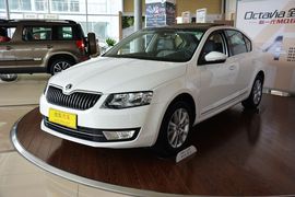 2015款斯柯达明锐1.4T