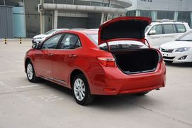 2014款丰田卡罗拉1.6L