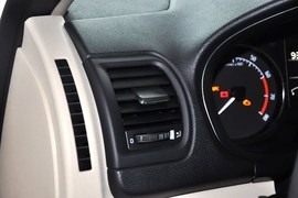 2014款斯柯达晶锐1.4L手自一体晶灵版
