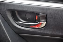 2014款丰田卡罗拉1.6L