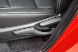 2014款丰田卡罗拉1.6L
