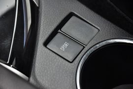 2014款丰田卡罗拉1.6L