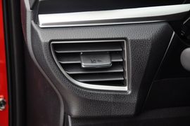 2014款丰田卡罗拉1.6L