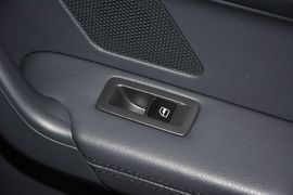 2013款大众途安1.4T自动舒适版5座