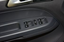 2013款大众途安1.4T自动舒适版5座