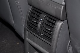 2013款大众途安1.4T自动舒适版5座