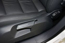 2013款大众途安1.4T自动舒适版5座
