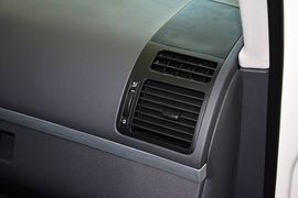2013款大众途安1.4T自动舒适版5座