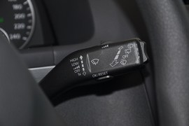 2013款大众途安1.4T自动舒适版5座
