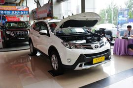 2013款丰田RAV4