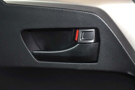 2013款丰田RAV4