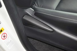 2013款丰田RAV4