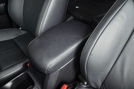 2013款丰田RAV4